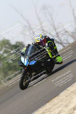 media/Sep-20-2025-TrackDaz (Sat) [[27f0cde673]]/B Group/1120am (Turn 2)/